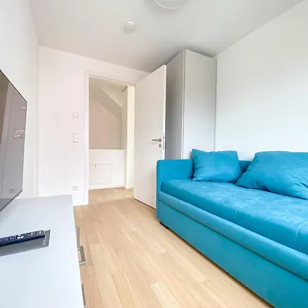 Holiday home Strandlaeufer 2 Zingst